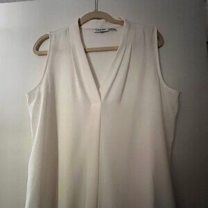 Calvin Klein Women's Sleeveless Blouse with Inverted Pleat Soft White